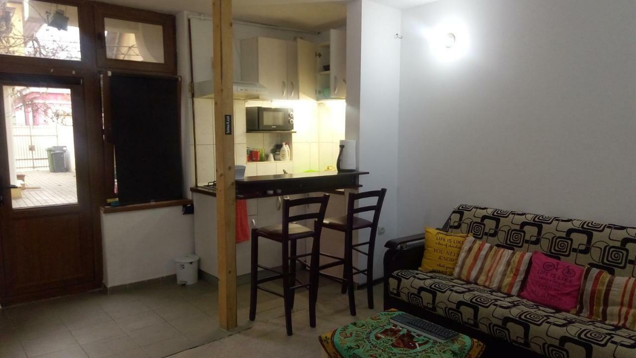 Center Walking Apartment And Room Bukareszt Zewnętrze zdjęcie